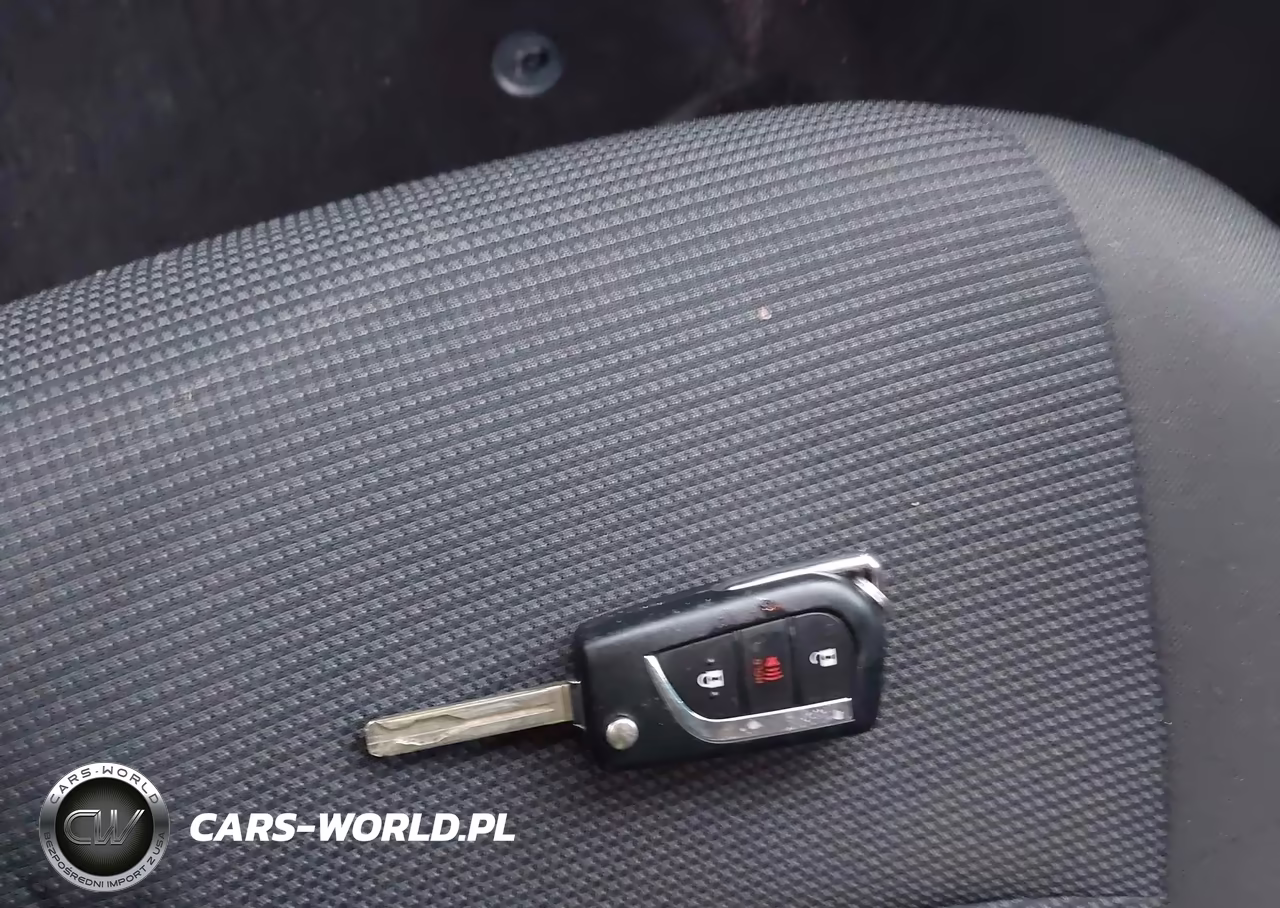 2021 Toyota Rav4 Hybrid Le VIN:4T3LWRFV6MU031936 - 11