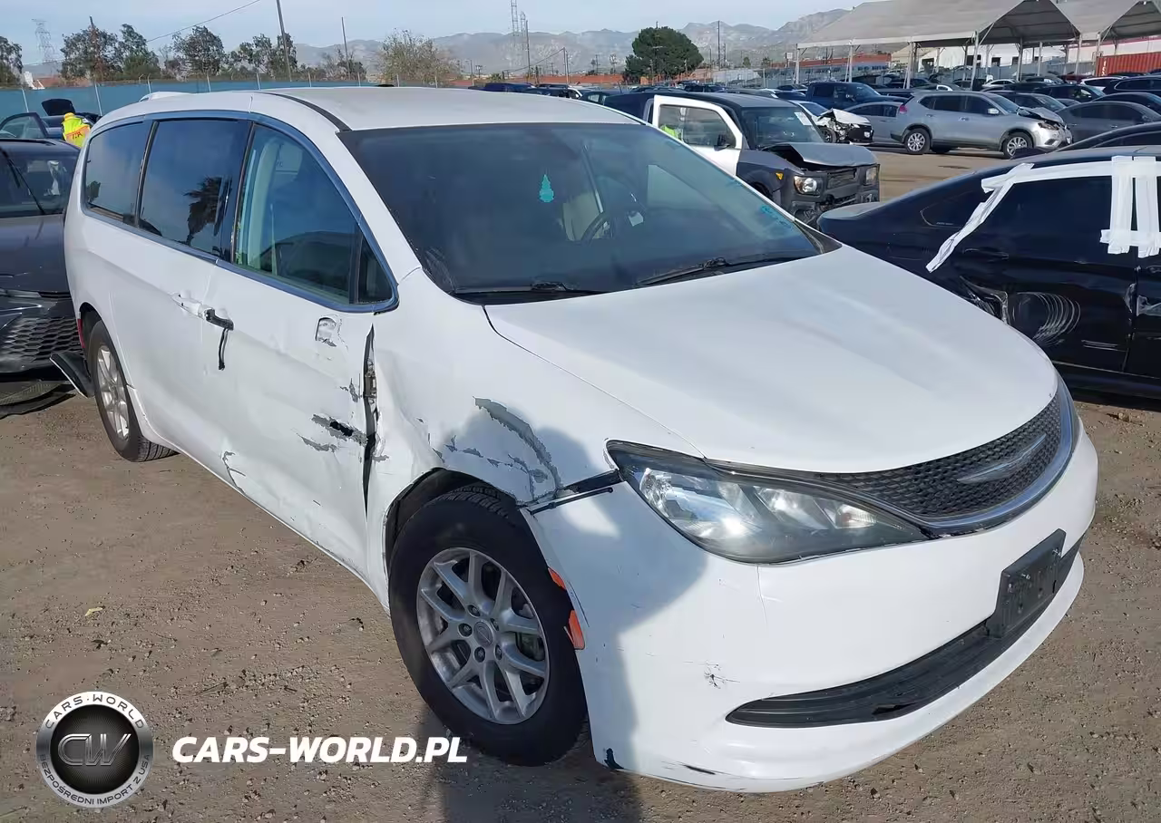 2017 Chrysler Pacifica Touring