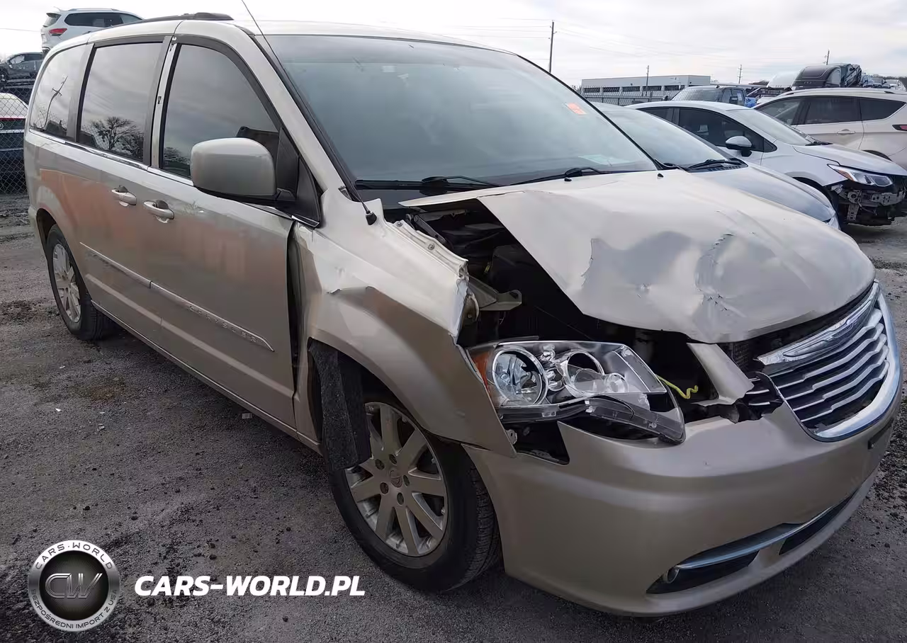 2015 Chrysler Town & Country Touring