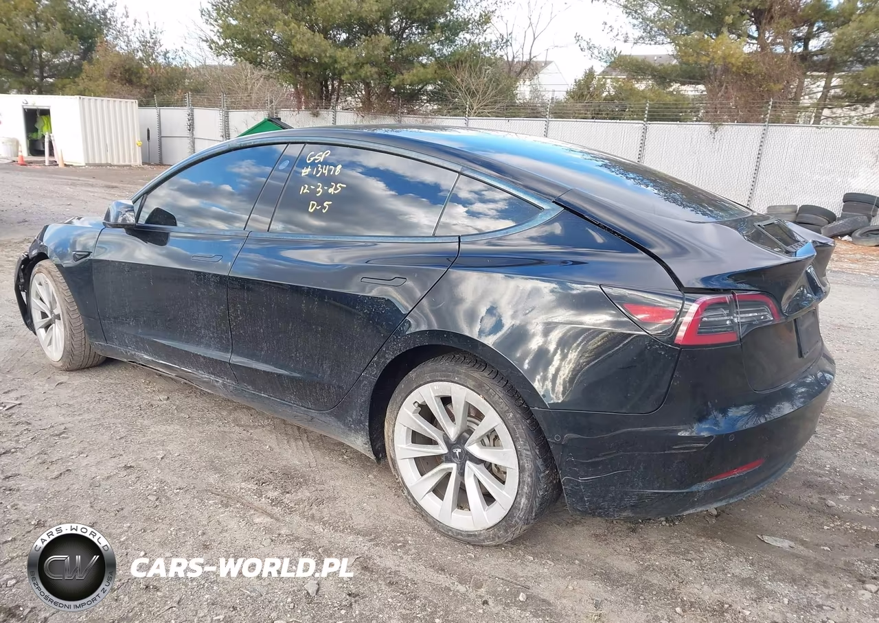 2022 Tesla Model 3 Long Range Dual Motor All-Wheel Drive VIN:5YJ3E1EB4NF189811 - 3