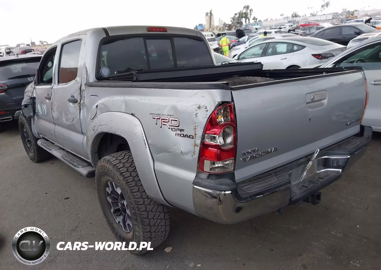 2005 Toyota Tacoma Prerunner V6 VIN:5TEJU62N85Z081163 - 3