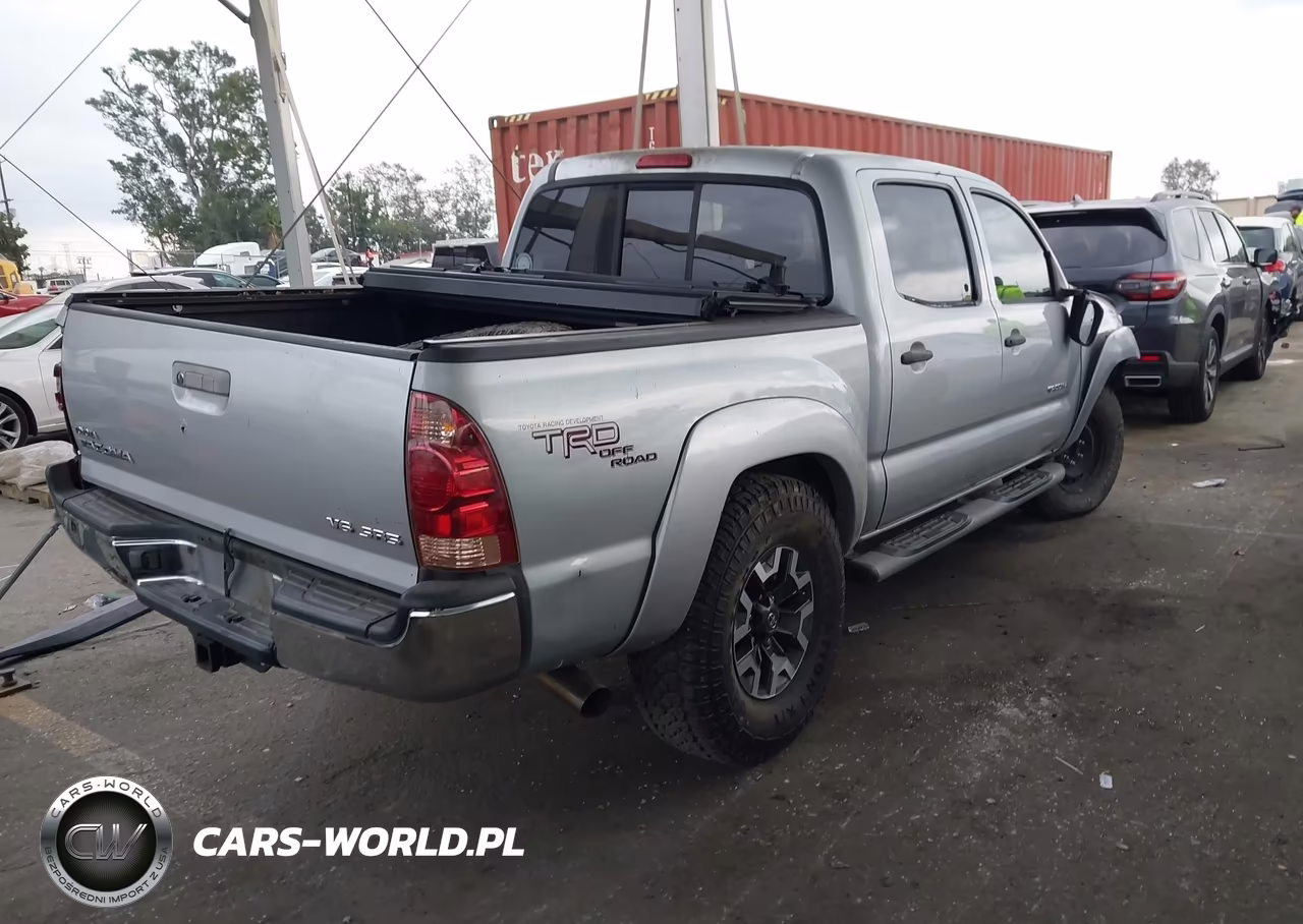 2005 Toyota Tacoma Prerunner V6 VIN:5TEJU62N85Z081163 - 4