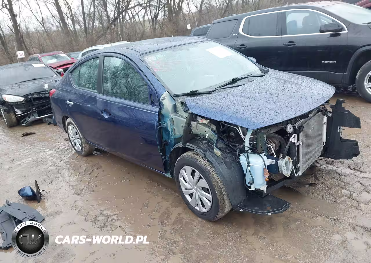 2018 Nissan Versa 1.6 Sv