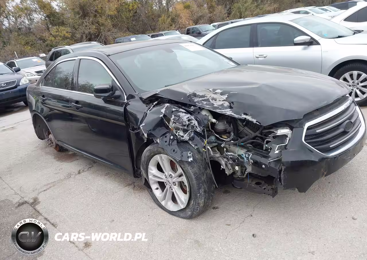 2018 Ford Taurus Sel