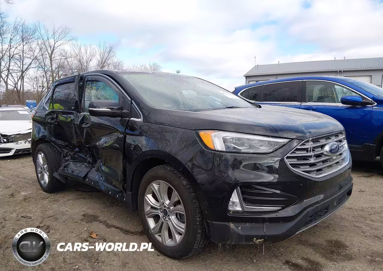 2020 Ford Edge Titanium