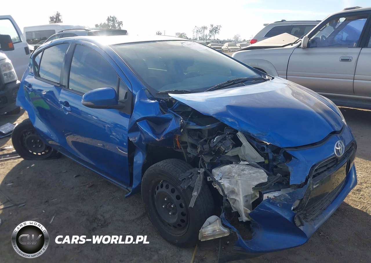 2016 Toyota Prius C Two