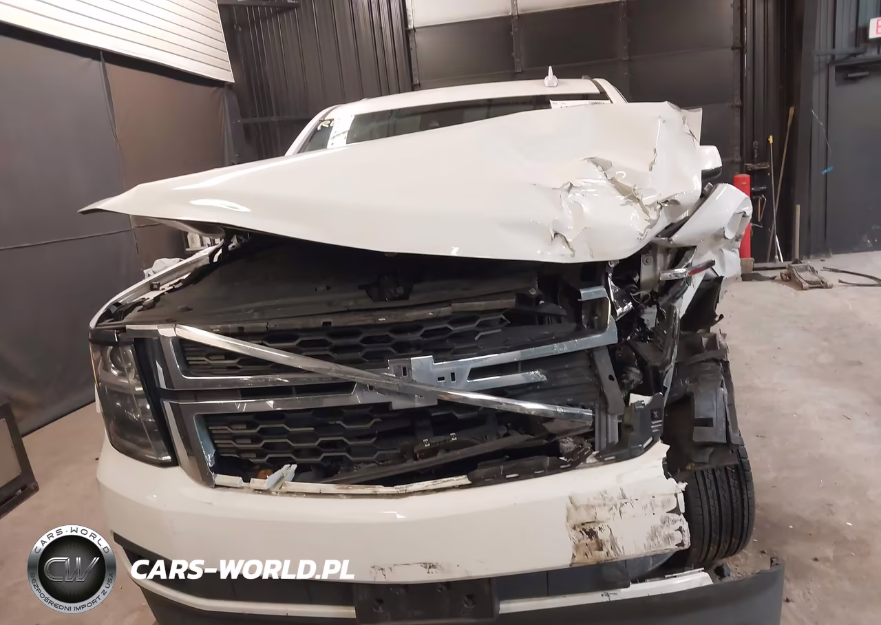 2019 Chevrolet Tahoe Lt VIN:1GNSKBKC3KR117812 - 12