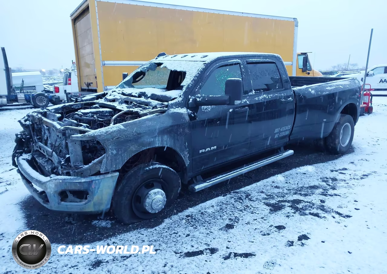 2021 Ram 3500 Tradesman 4X2 8' Box