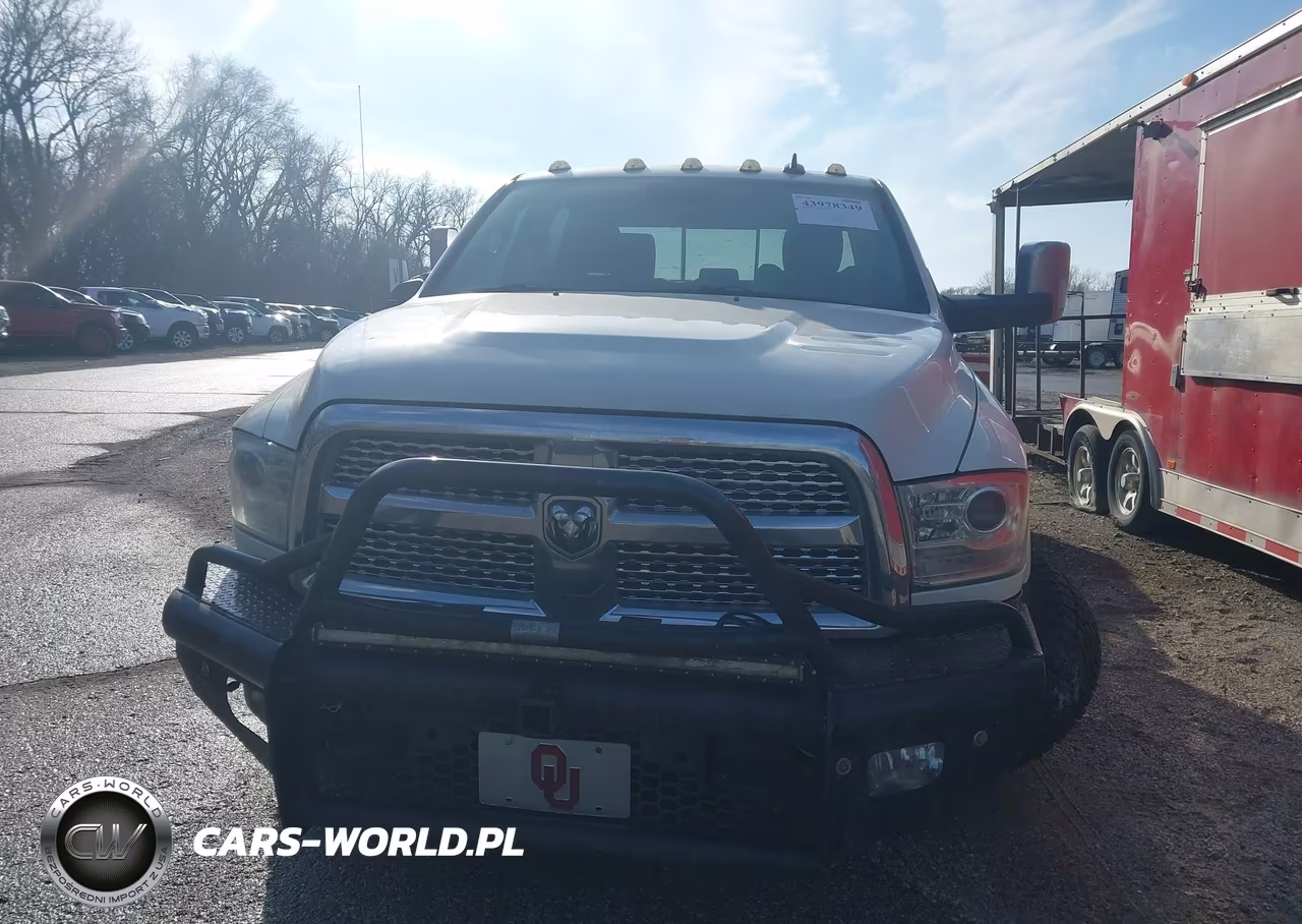 2018 Ram 3500 Laramie 4X4 8' Box VIN:3C63RRJL5JG361101 - 11
