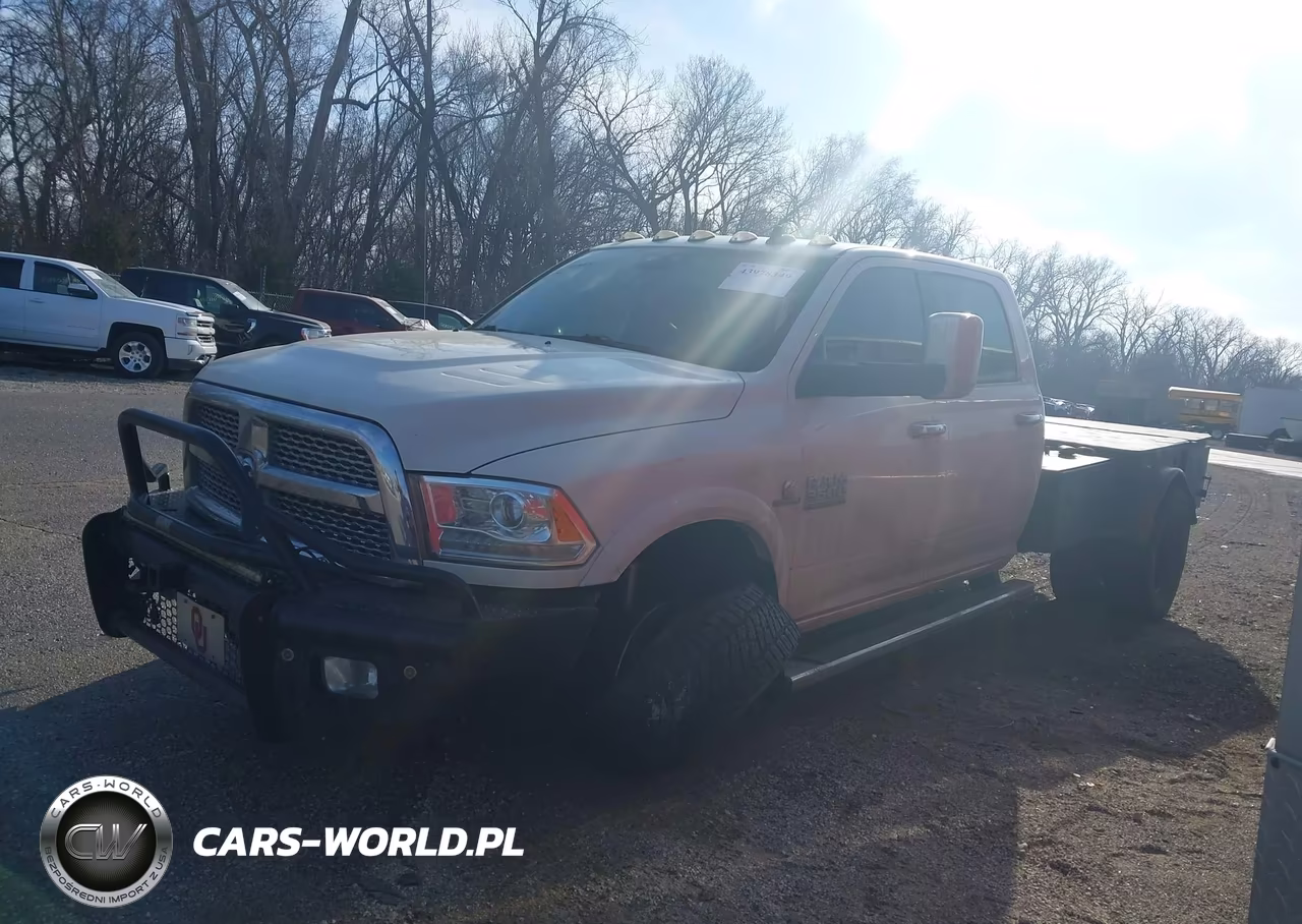 2018 Ram 3500 Laramie 4X4 8' Box VIN:3C63RRJL5JG361101 - 13