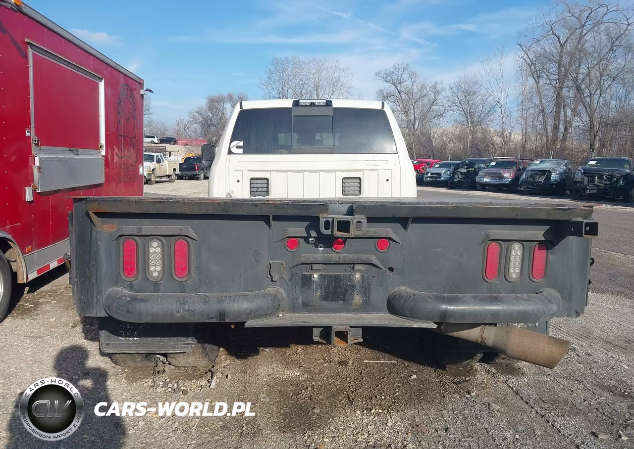 2018 Ram 3500 Laramie 4X4 8' Box VIN:3C63RRJL5JG361101 - 14