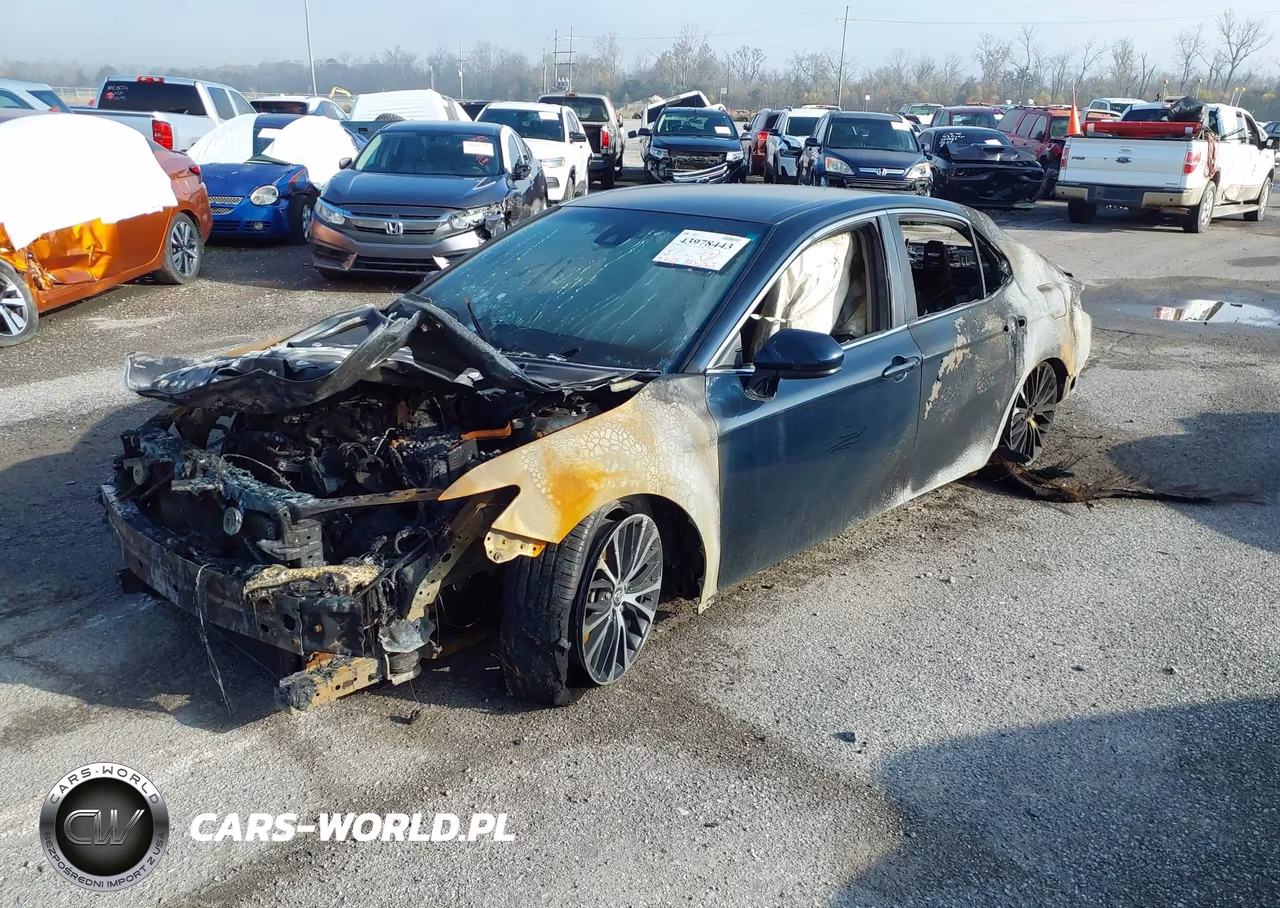 2018 Toyota Camry Se VIN:4T1B11HK2JU628522 - 2