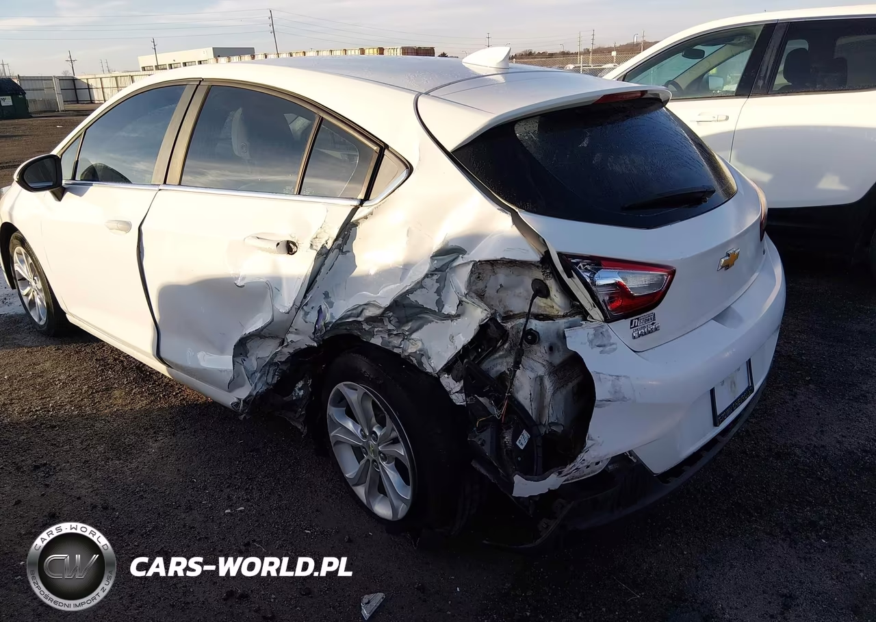 2019 Chevrolet Cruze Lt VIN:3G1BE6SM7KS542925 - 3