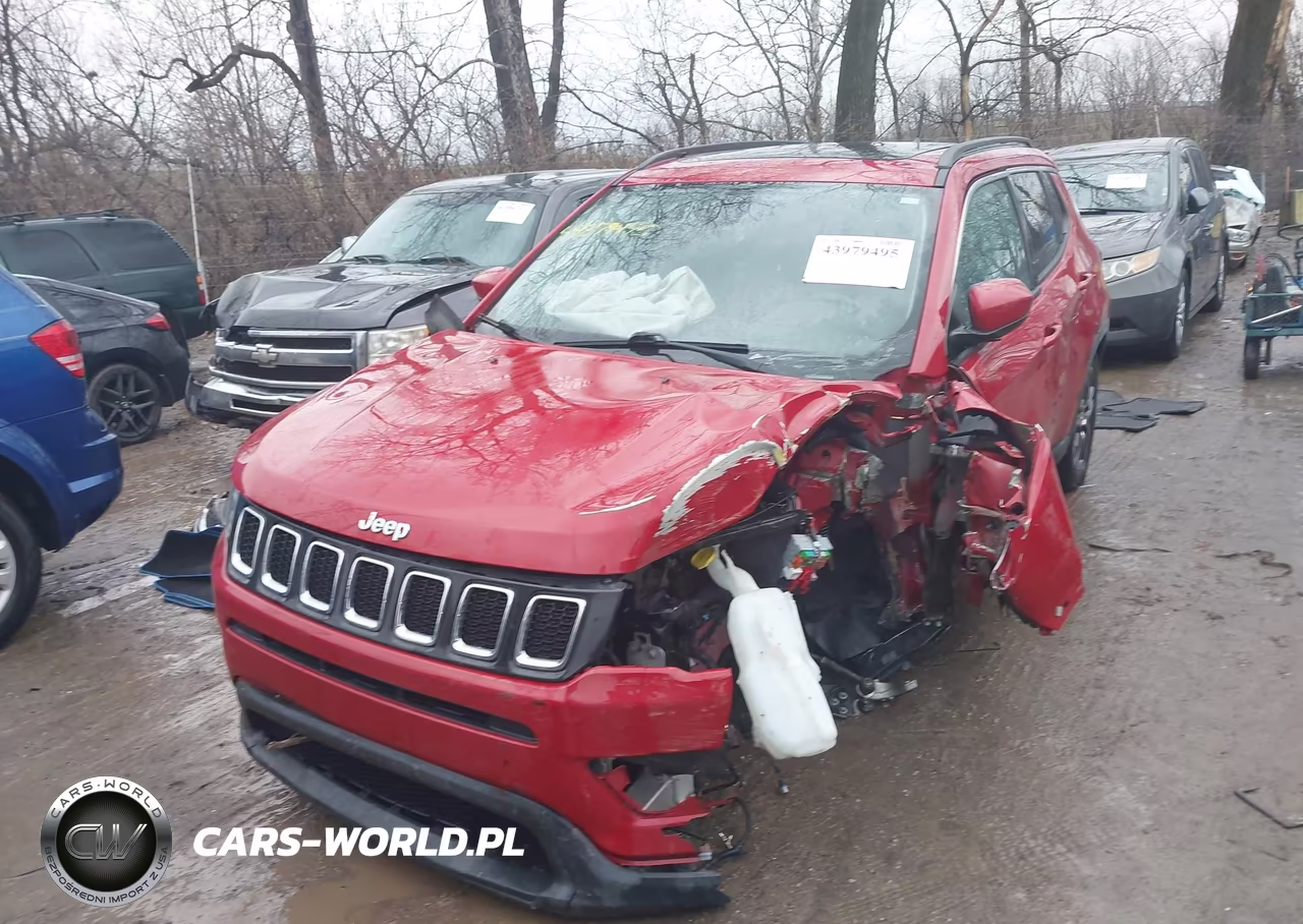 2018 Jeep Compass Latitude 4X4 VIN:3C4NJDBB3JT191636 - 2