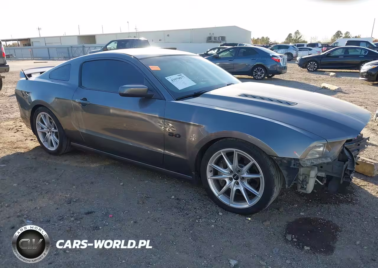 2013 Ford Mustang Gt Premium