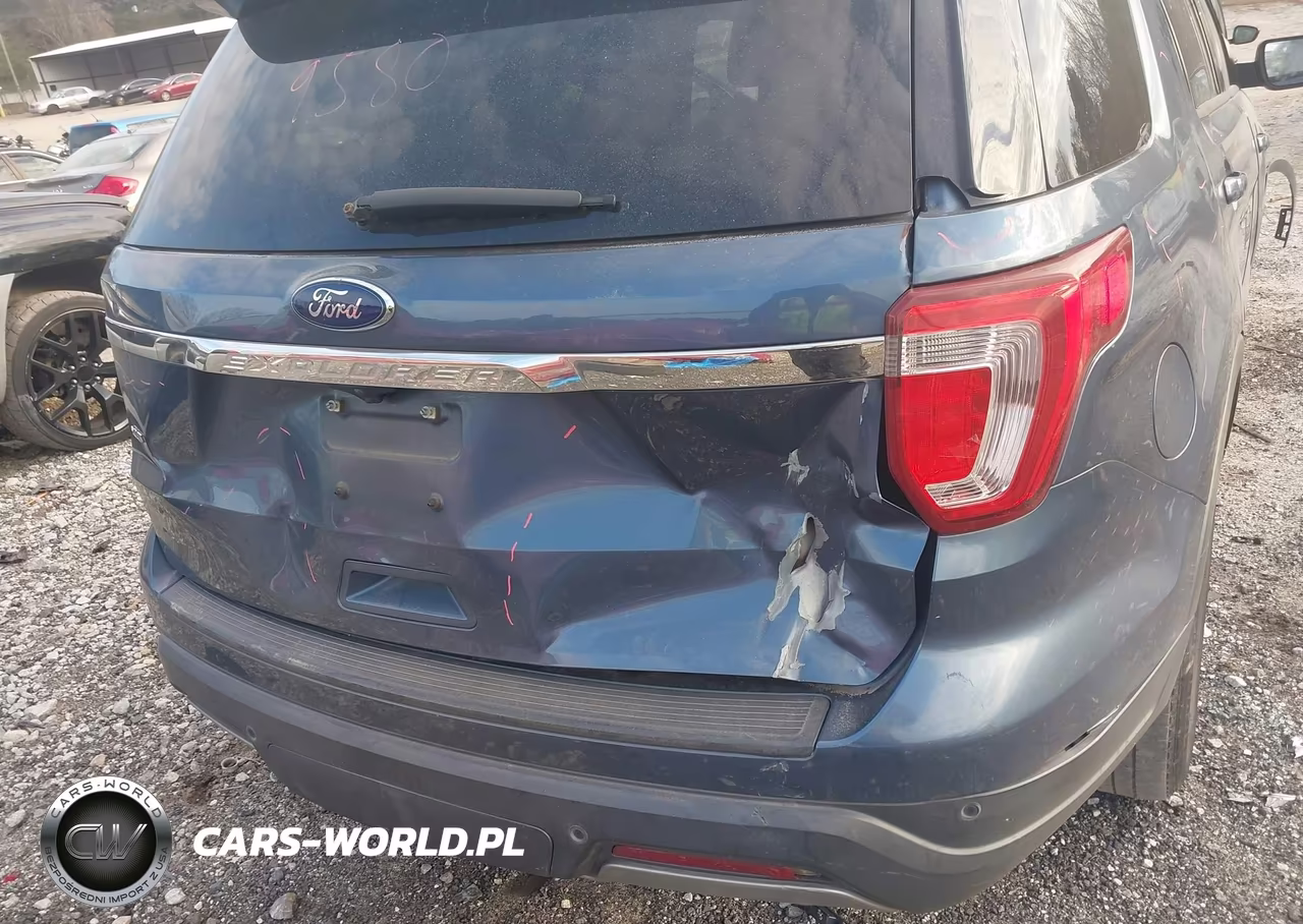 2019 Ford Explorer Xlt VIN:1FM5K7D83KGA68369 - 6