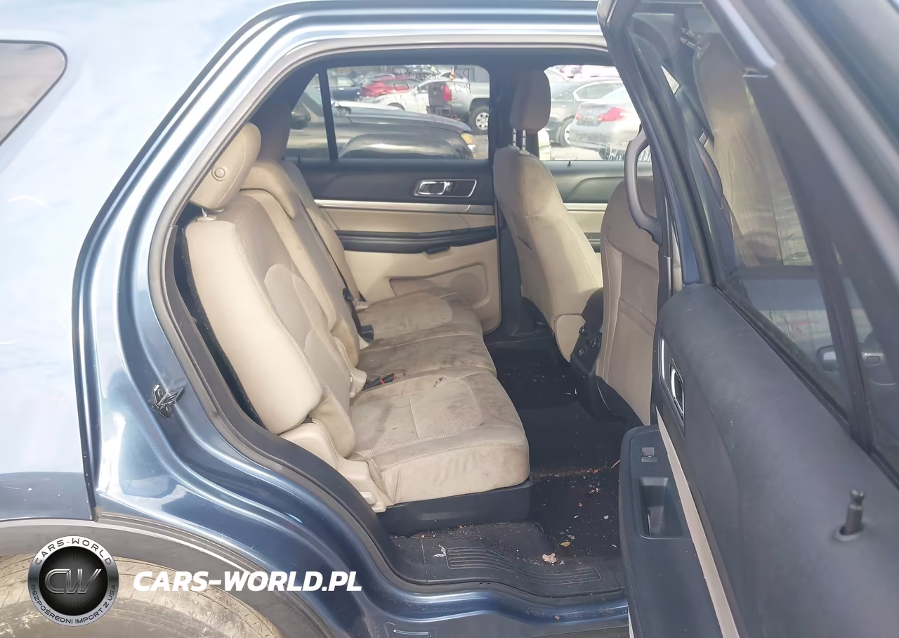 2019 Ford Explorer Xlt VIN:1FM5K7D83KGA68369 - 8