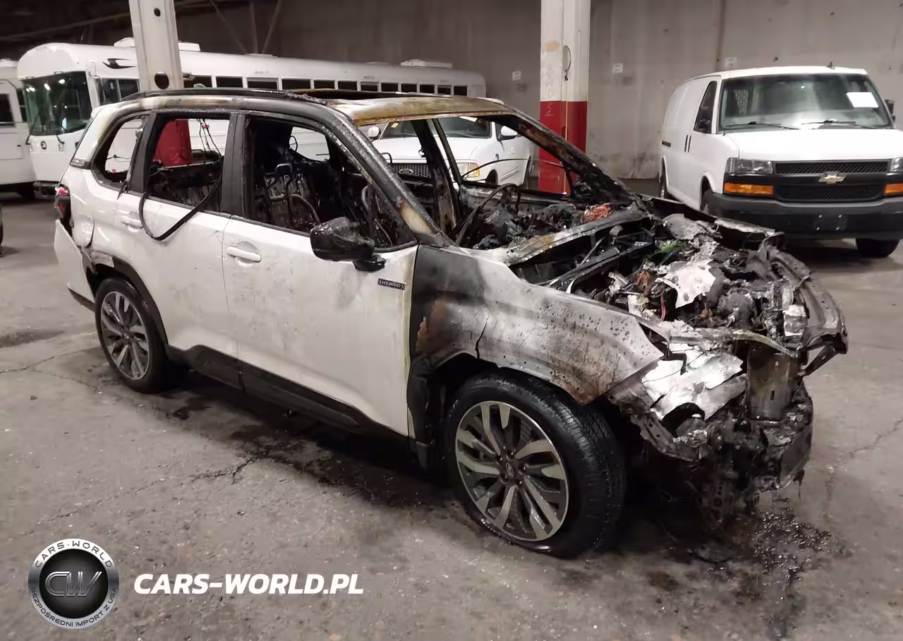 2025 Subaru Forester Touring Hybrid