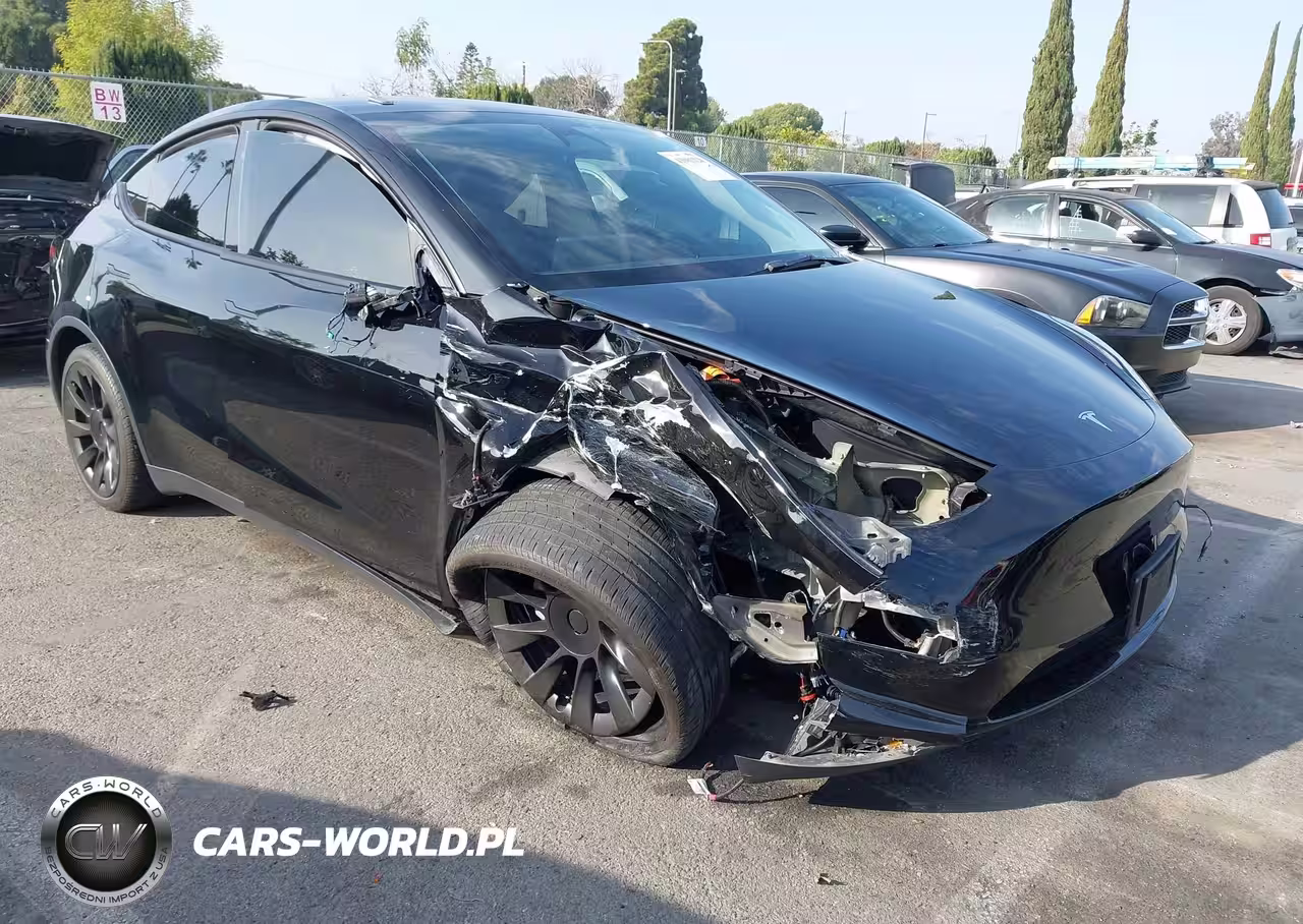 2023 Tesla Model Y Awd-Long Range Dual Motor All-Wheel Drive