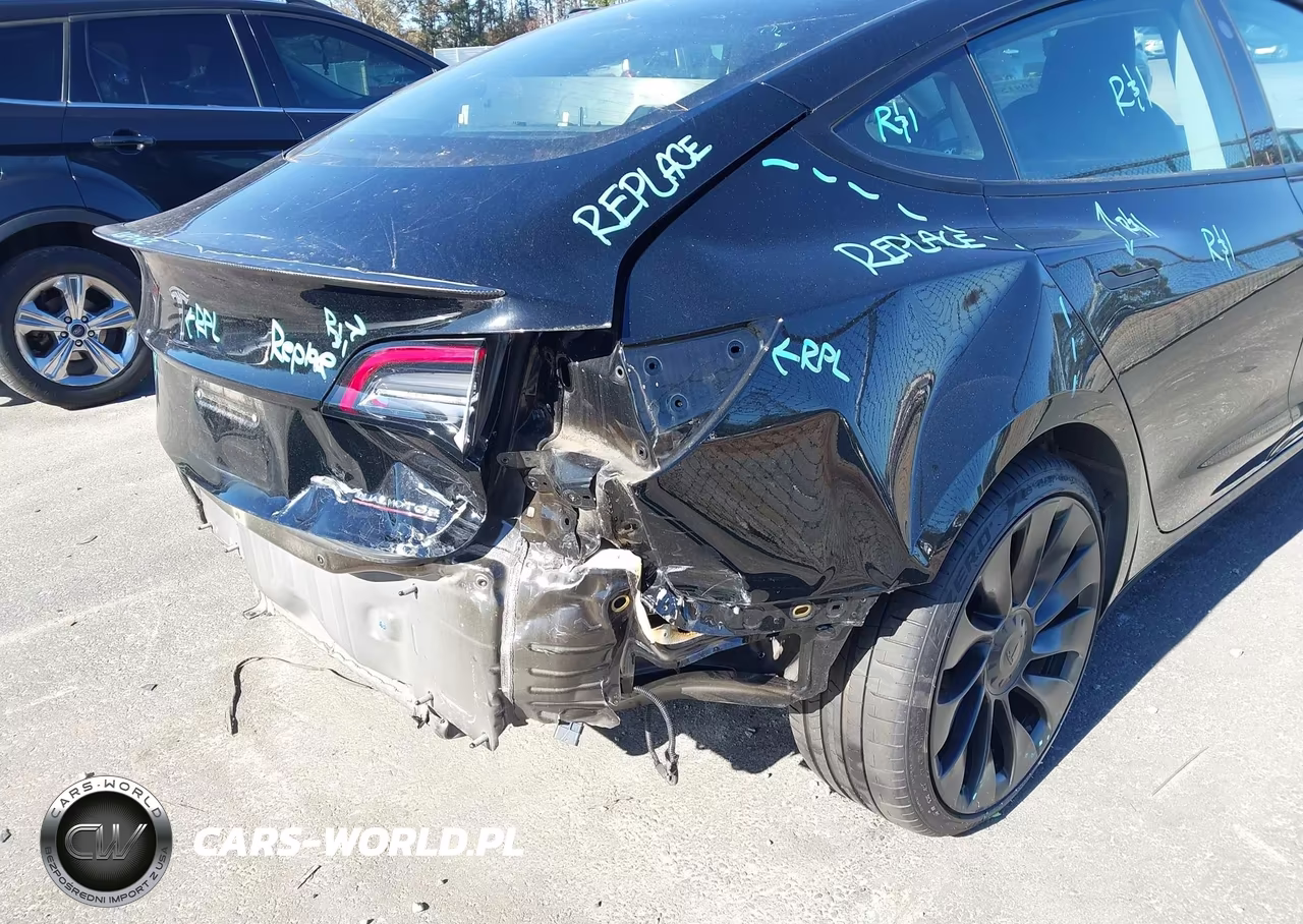 2022 Tesla Model 3 Performance Dual Motor All-Wheel Drive VIN:5YJ3E1EC7NF175734 - 18