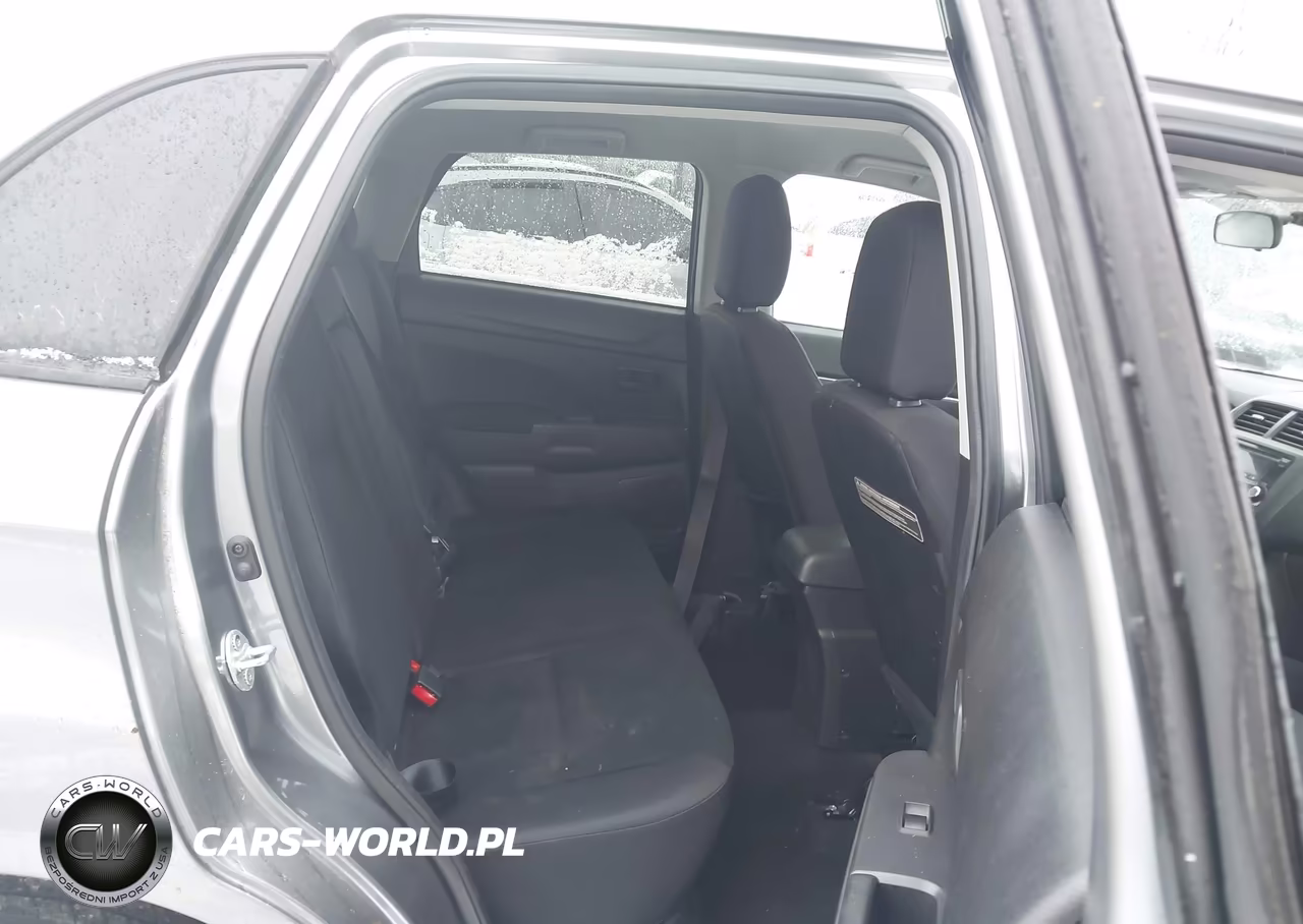 2015 Mitsubishi Outlander Sport Es VIN:4A4AP3AU3FE049670 - 8
