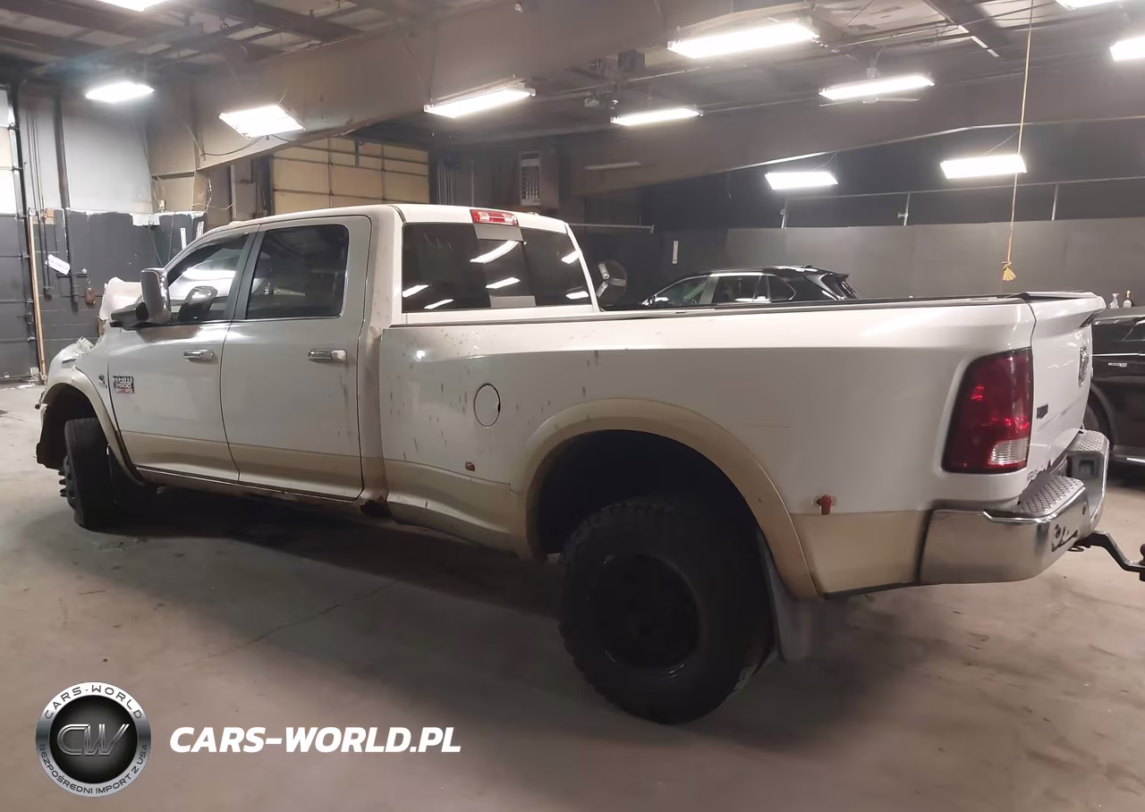 2011 Ram Ram 3500 Laramie VIN:3D73Y4CL0BG546319 - 14