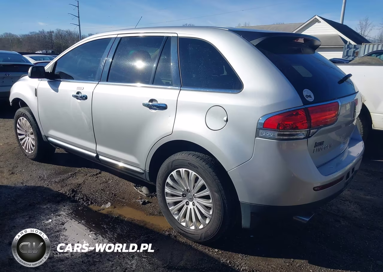 2013 Lincoln Mkx VIN:2LMDJ6JK8DBL20608 - 3