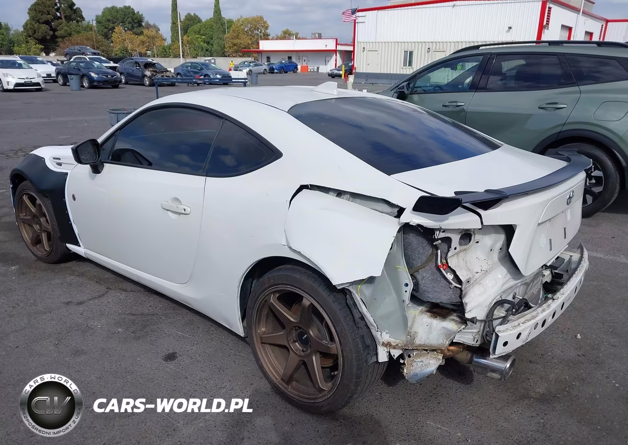 2018 Toyota 86 Gt VIN:JF1ZNAE19J9700232 - 3