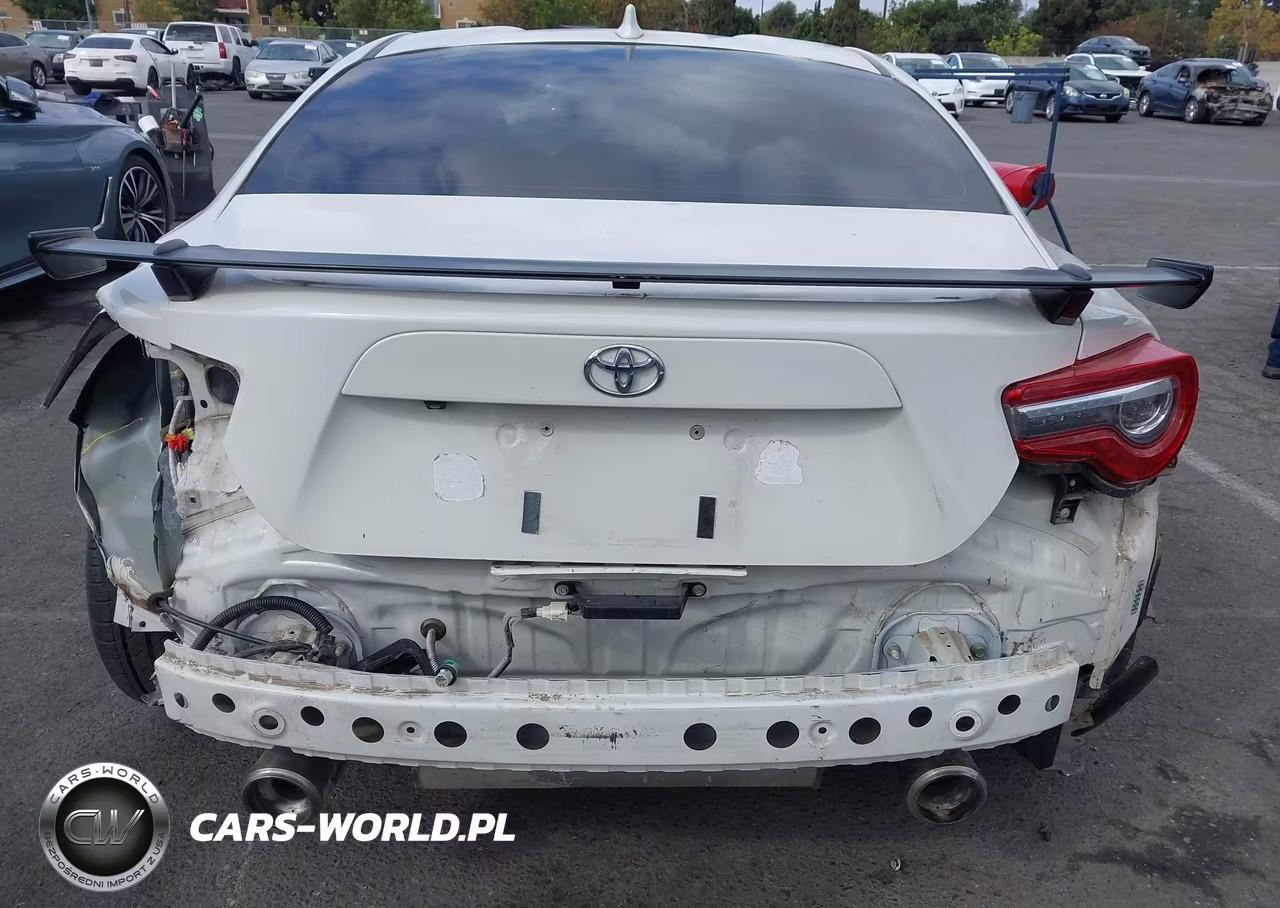 2018 Toyota 86 Gt VIN:JF1ZNAE19J9700232 - 6