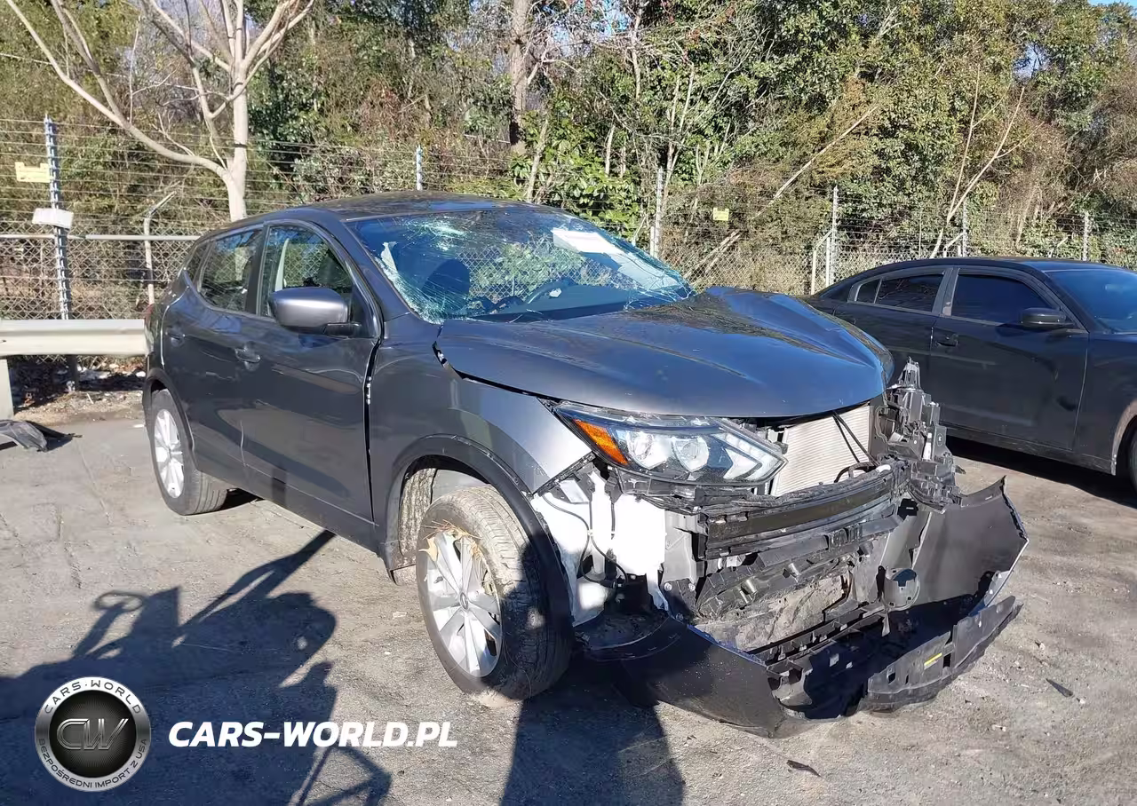 2017 Nissan Rogue Sport S