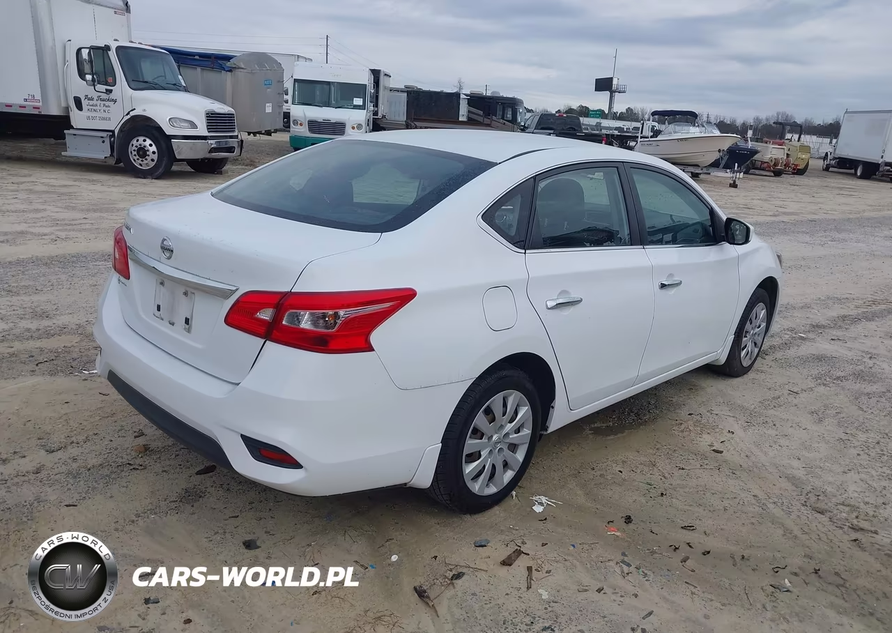 2018 Nissan Sentra S VIN:3N1AB7AP3JY338876 - 4