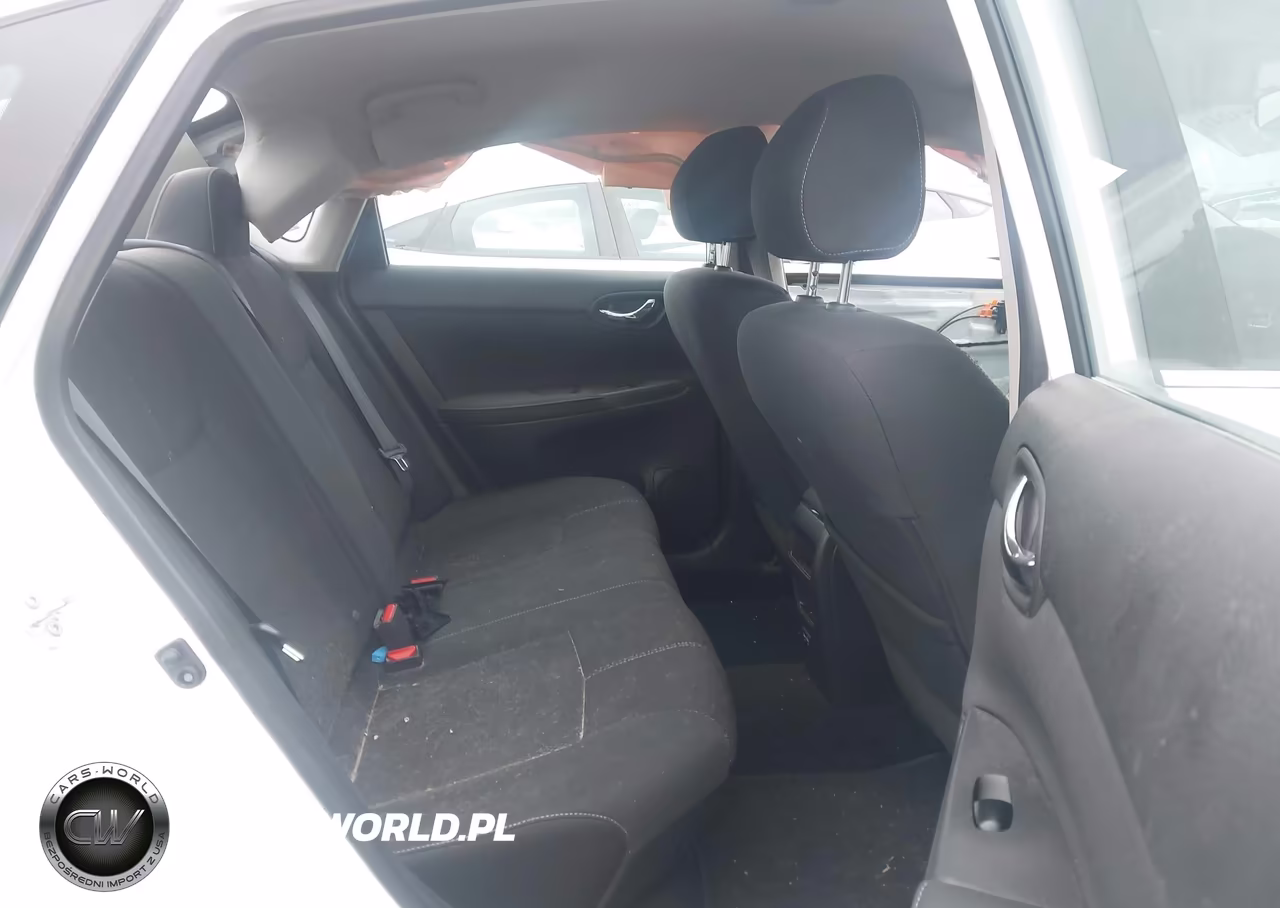 2018 Nissan Sentra S VIN:3N1AB7AP3JY338876 - 8