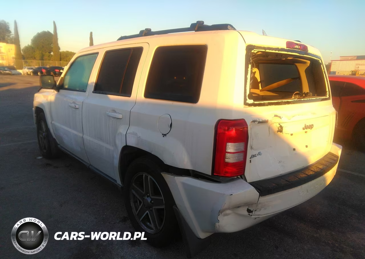 2010 Jeep Patriot Sport VIN:1J4NF2GB7AD503620 - 3