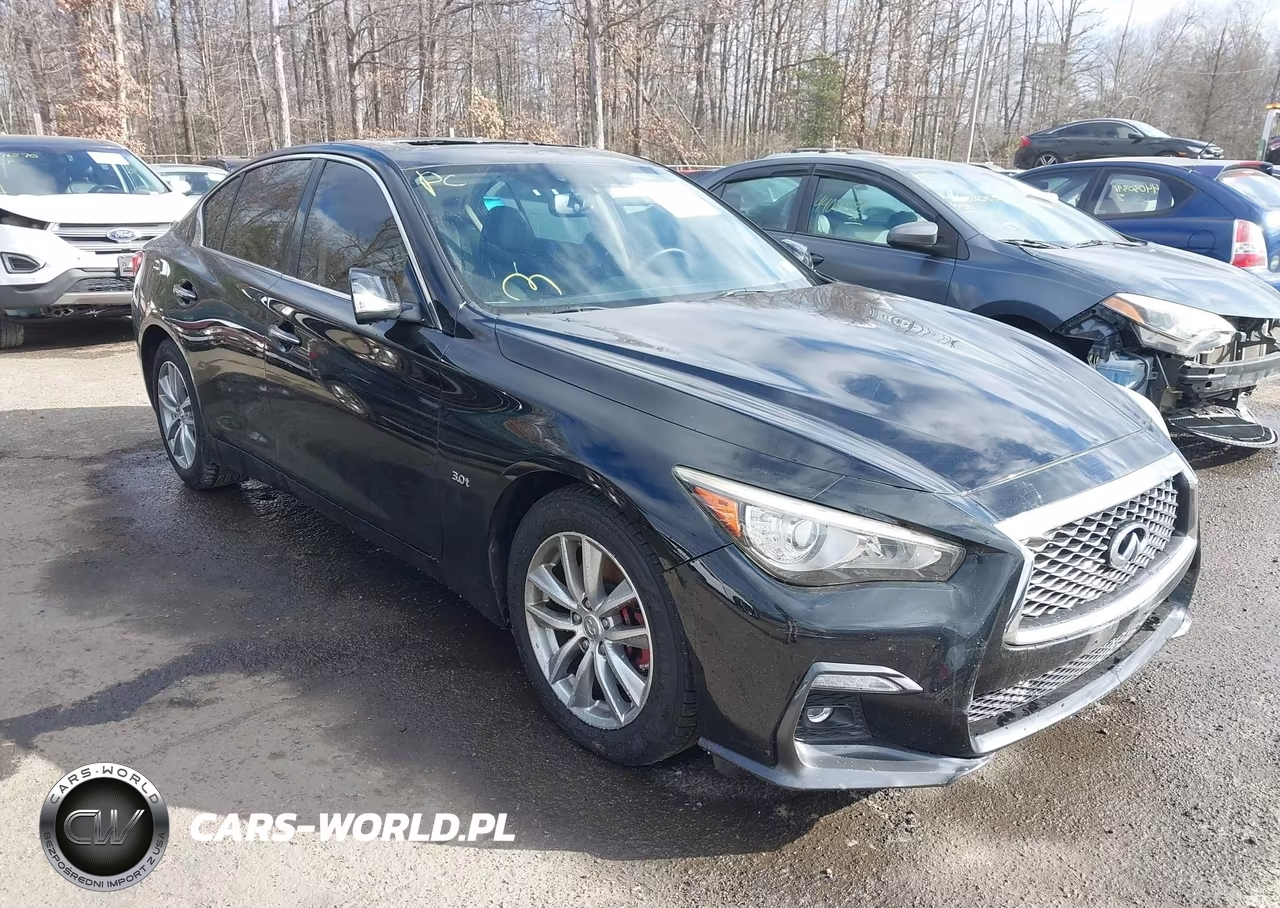 INFINITI Q50 PREMIU