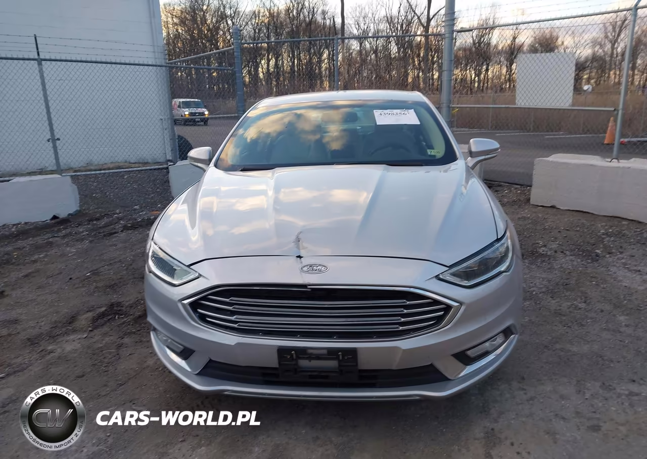 2018 Ford Fusion Hybrid Titanium VIN:3FA6P0RU2JR141025 - 12