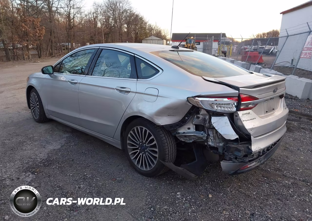 2018 Ford Fusion Hybrid Titanium VIN:3FA6P0RU2JR141025 - 3