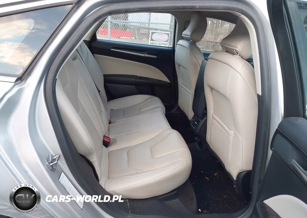 2018 Ford Fusion Hybrid Titanium VIN:3FA6P0RU2JR141025 - 8