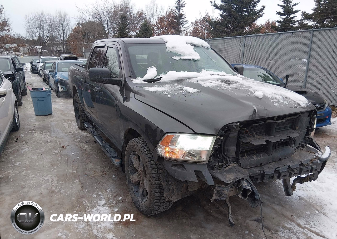 2017 Ram 1500 Express 4X4 5'7 Box