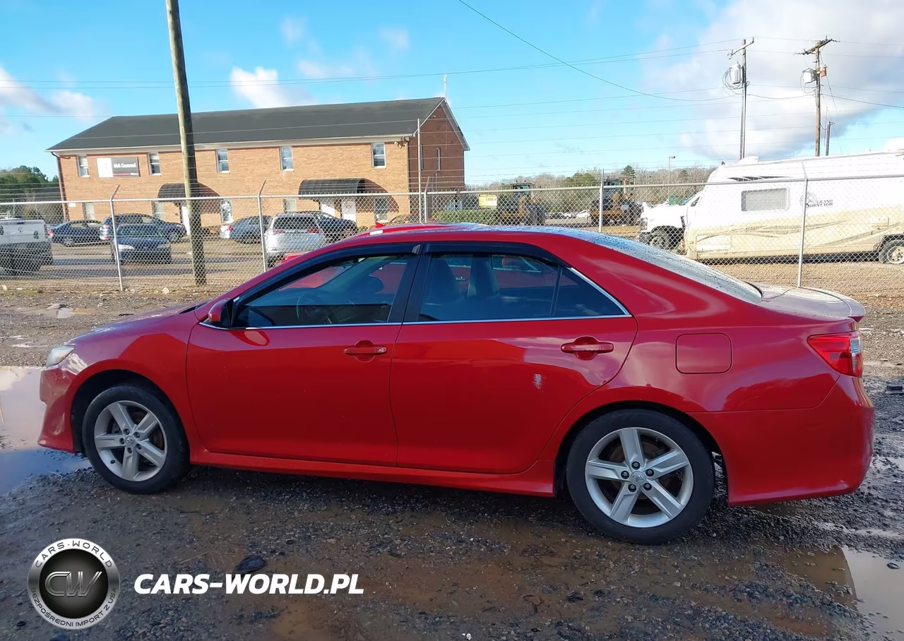 2014 Toyota Camry Se VIN:4T1BF1FK9EU811684 - 14