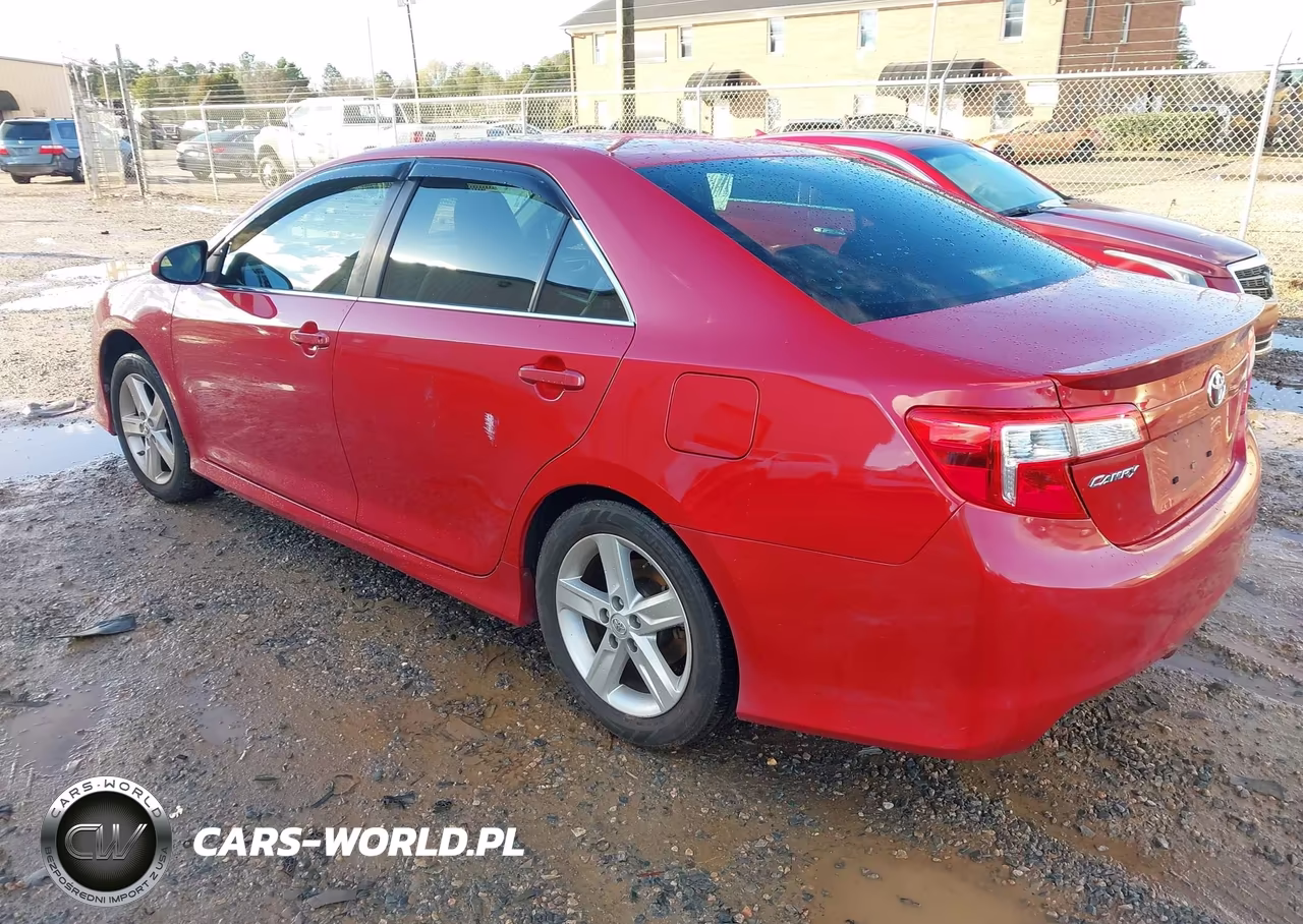 2014 Toyota Camry Se VIN:4T1BF1FK9EU811684 - 3