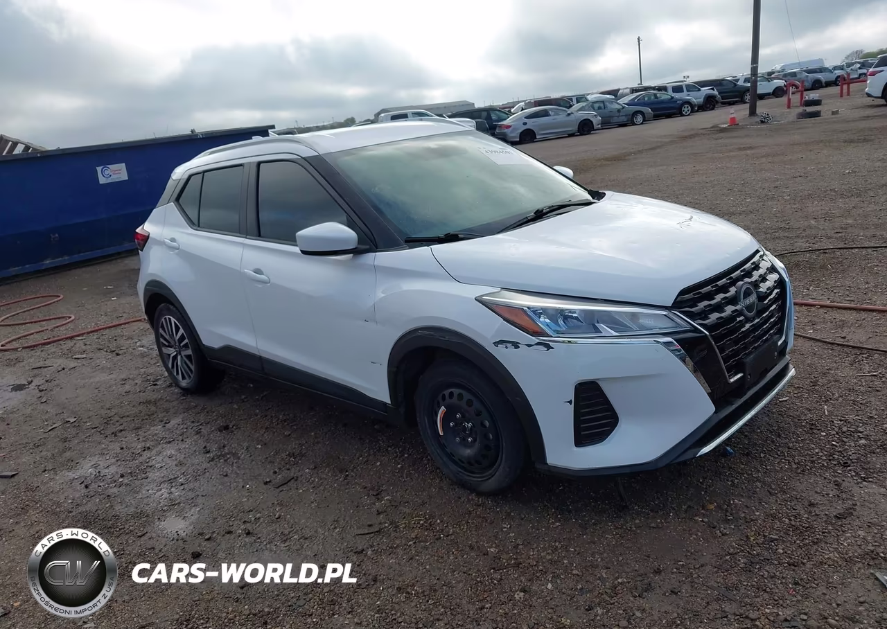 2022 Nissan Kicks Sv Xtronic Cvt