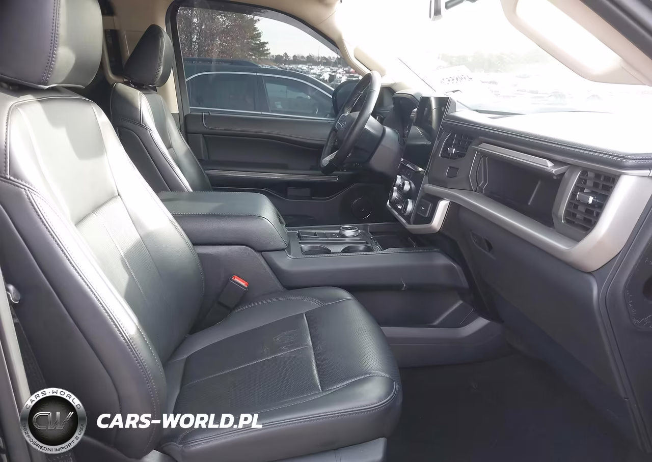 2024 Ford Expedition Xlt VIN:1FMJU1H89REA13379 - 5