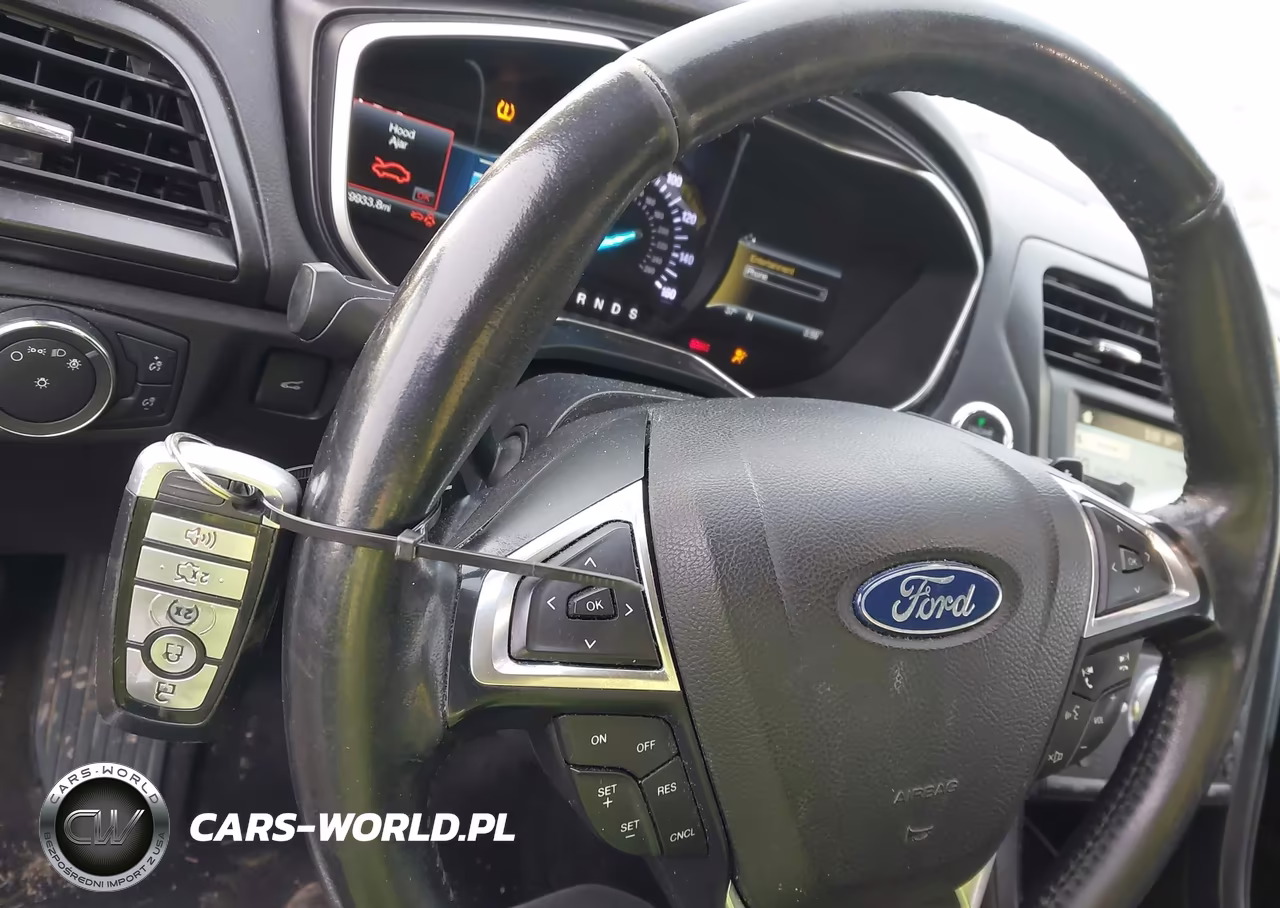 2018 Ford Fusion Titanium VIN:3FA6P0D96JR212343 - 11