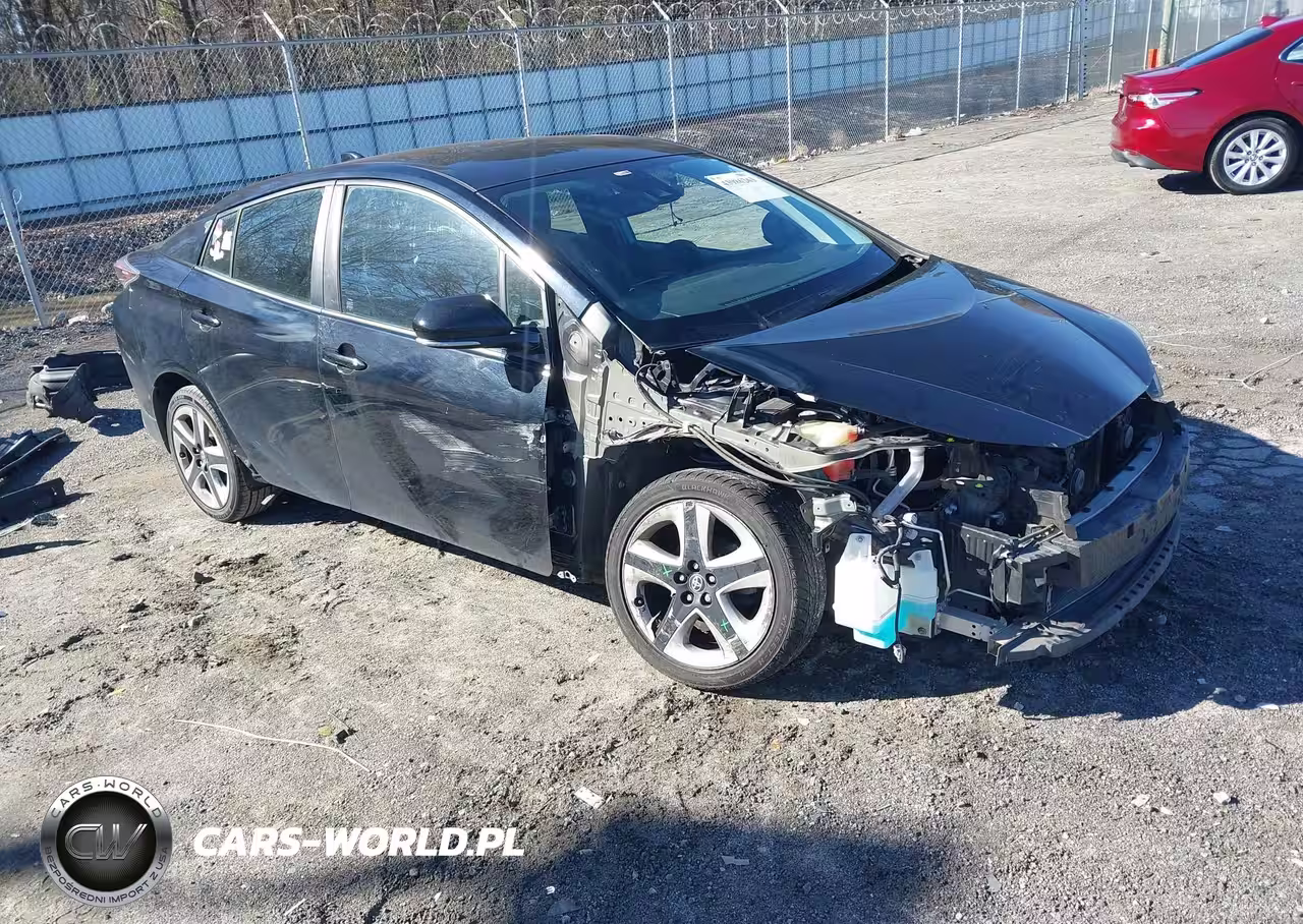 2018 Toyota Prius Four Touring