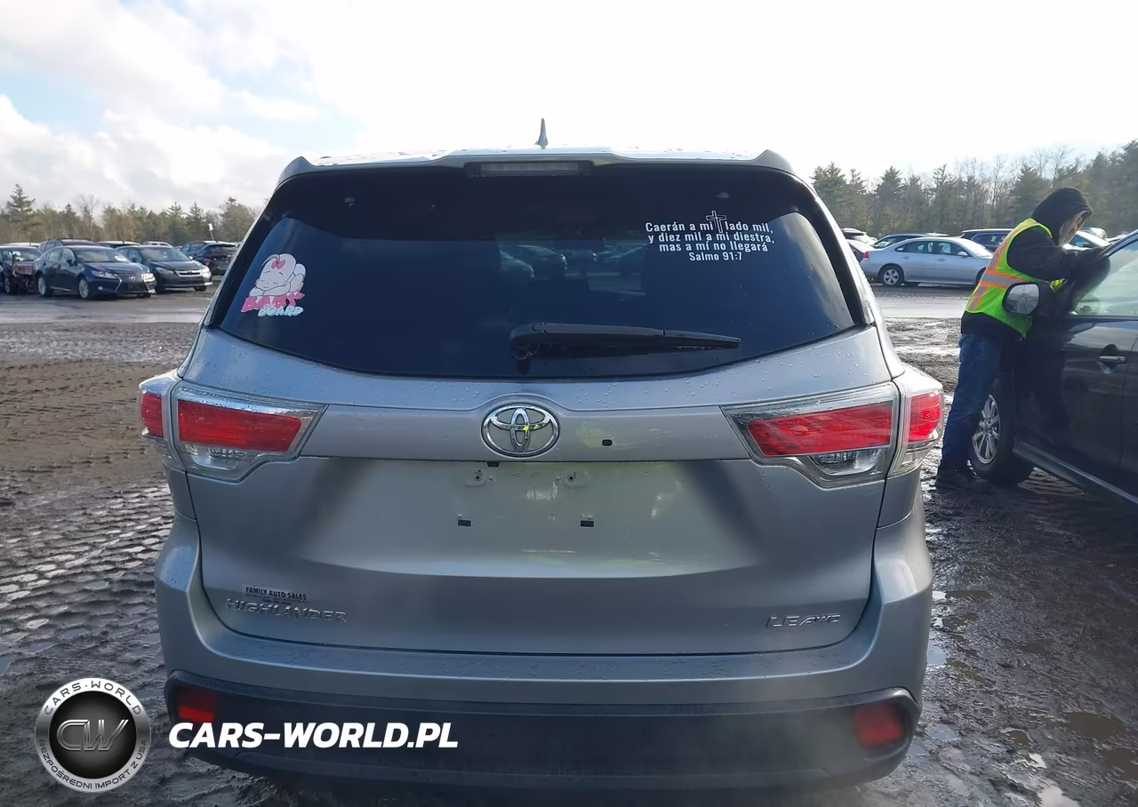 2014 Toyota Highlander Le Plus V6 VIN:5TDBKRFH8ES005438 - 16