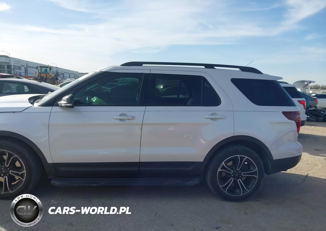 2015 Ford Explorer Sport VIN:1FM5K8GT0FGB46991 - 14
