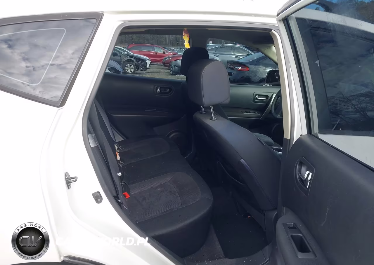 2014 Nissan Rogue Select S VIN:JN8AS5MT5EW614194 - 8