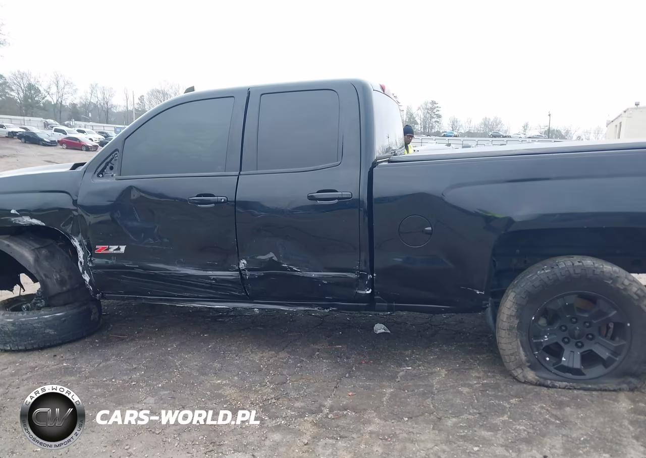 2017 Chevrolet Silverado 1500 2Lt VIN:1GCVKREC1HZ131839 - 13