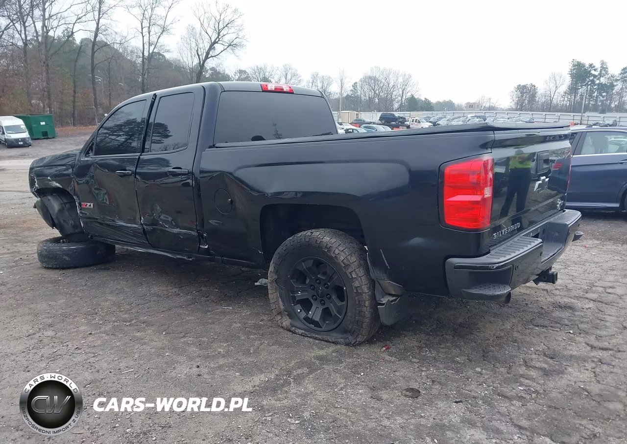 2017 Chevrolet Silverado 1500 2Lt VIN:1GCVKREC1HZ131839 - 3