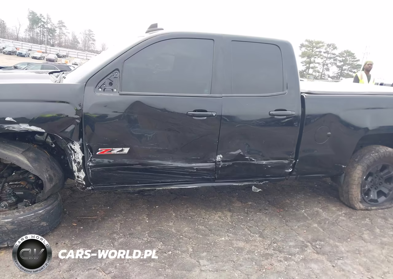 2017 Chevrolet Silverado 1500 2Lt VIN:1GCVKREC1HZ131839 - 6